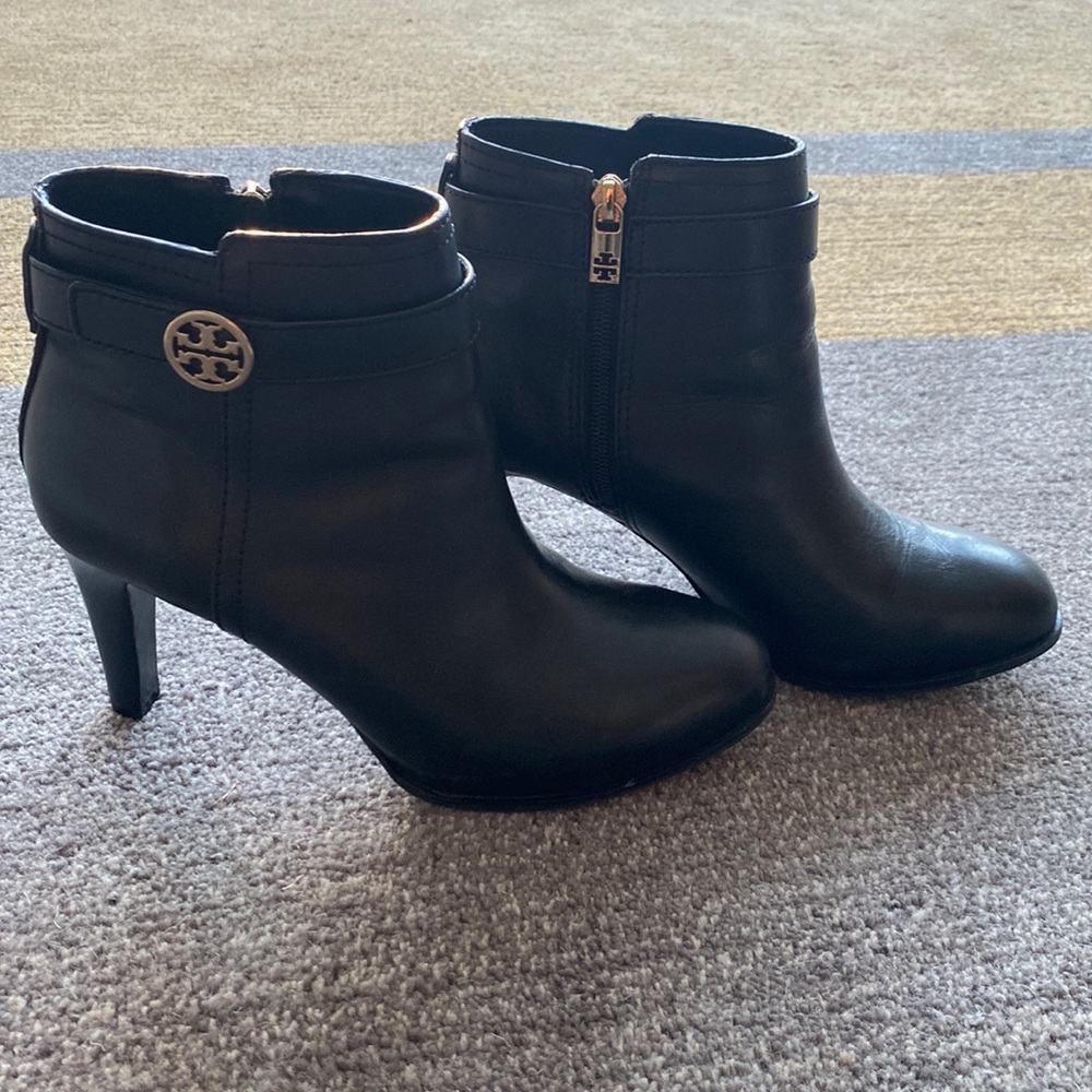 Tory Burch ankle boot